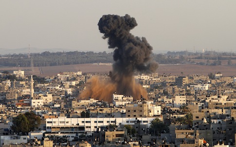 Smoke rises following an Israeli attack on Gaza City / AP
