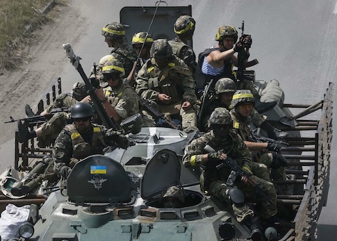 Ukrainian troops are pictured in the eastern Ukrainian town of Konstantinovka