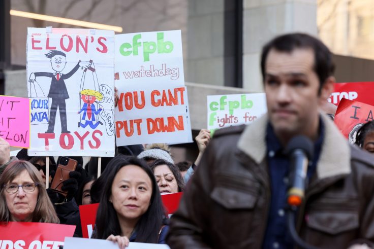 Left-Wing Activists Suggest Bribing Rioters With Cookies To Stay Peaceful at Upcoming Protests