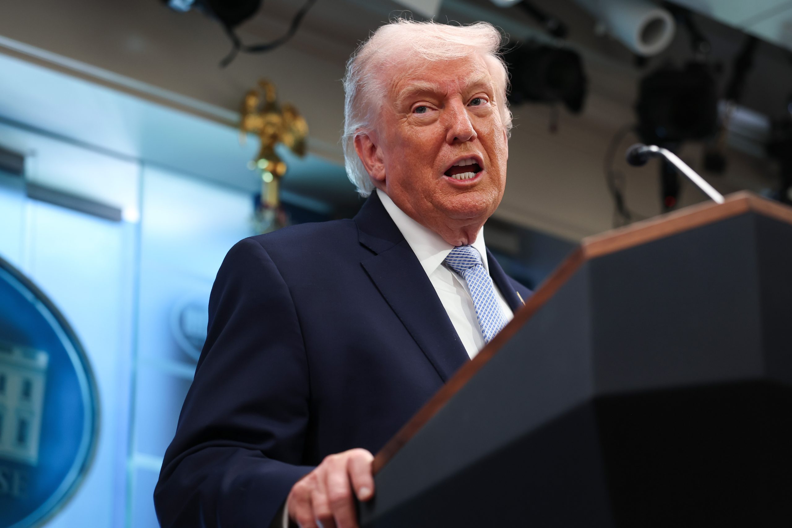 ‘For 47 Years, They’ve Been Bullshitting Other Presidents’: Trump Threatens To Take Out ‘The Entire Country’ of Iran in ‘Just One Night’ If Regime Rejects Ceasefire Deal